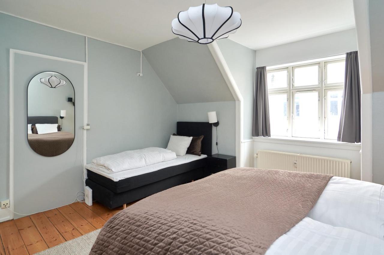 Stylish 5 Person Apartment In Vibrant Urban Area コペンハーゲン エクステリア 写真