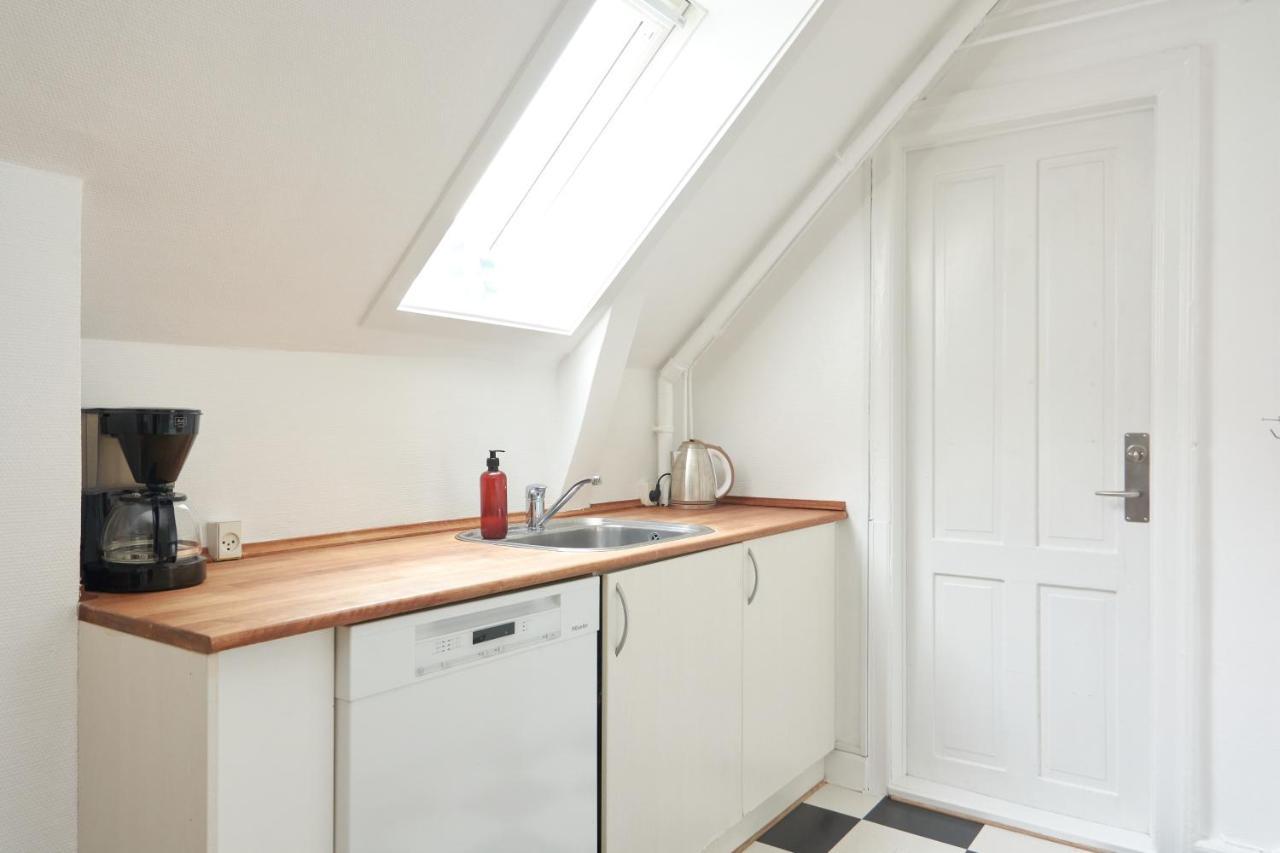 Stylish 5 Person Apartment In Vibrant Urban Area コペンハーゲン エクステリア 写真